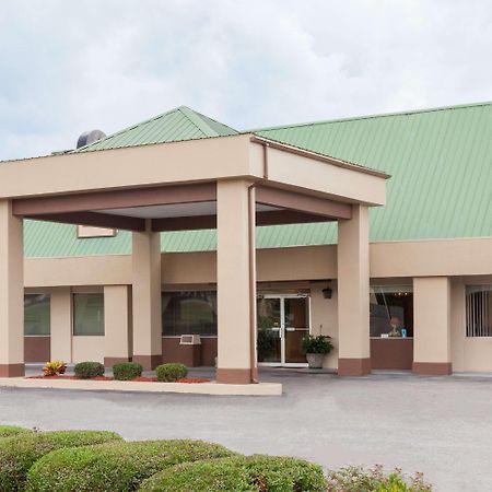 Meridian Inn Hotel 외부 사진