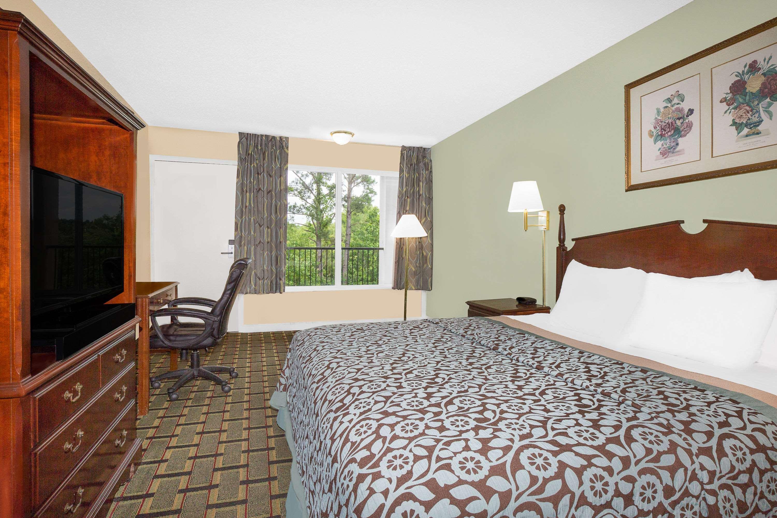 Meridian Inn Hotel 외부 사진