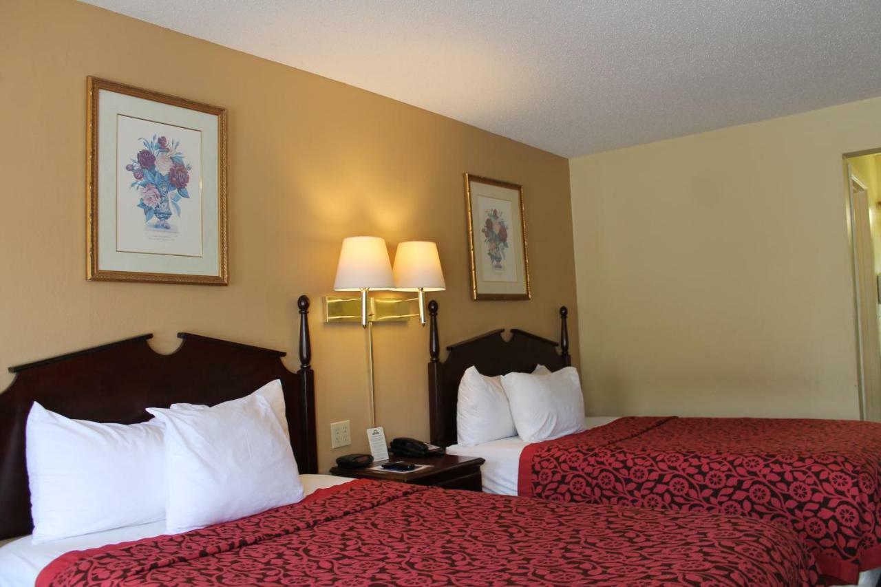 Meridian Inn Hotel 외부 사진